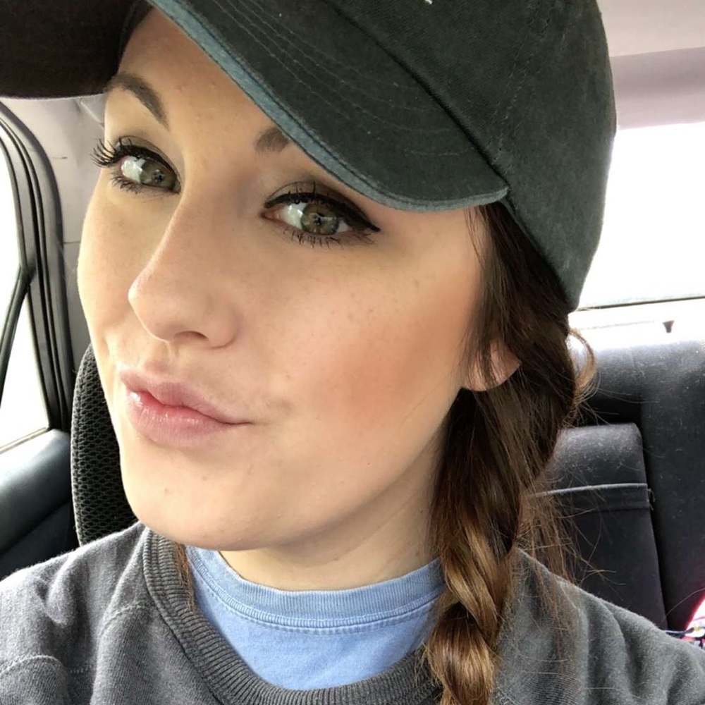 Meet your Posher, Breeanna